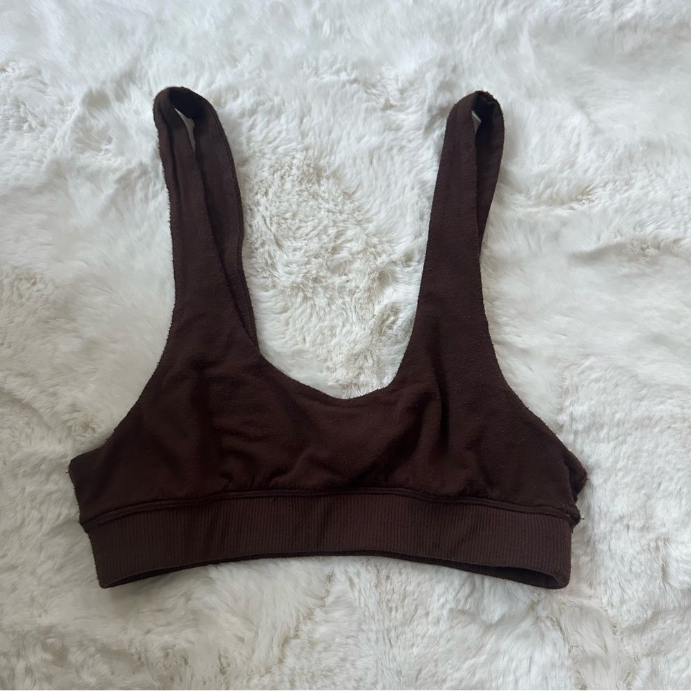 SKIMS brown size S comfy sports bra/lounge bra top